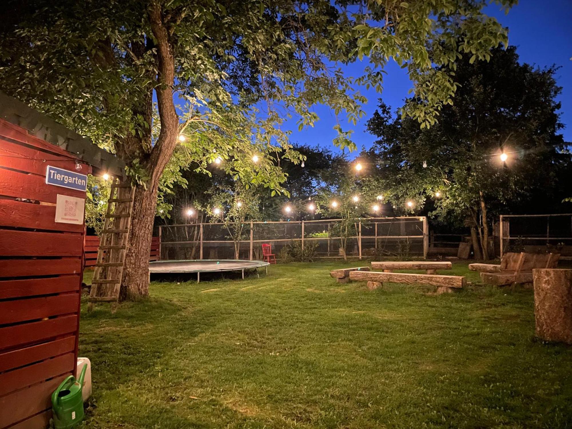 Ferienhaus Backesgarten Fuer 22 Personen Neichen Exterior foto